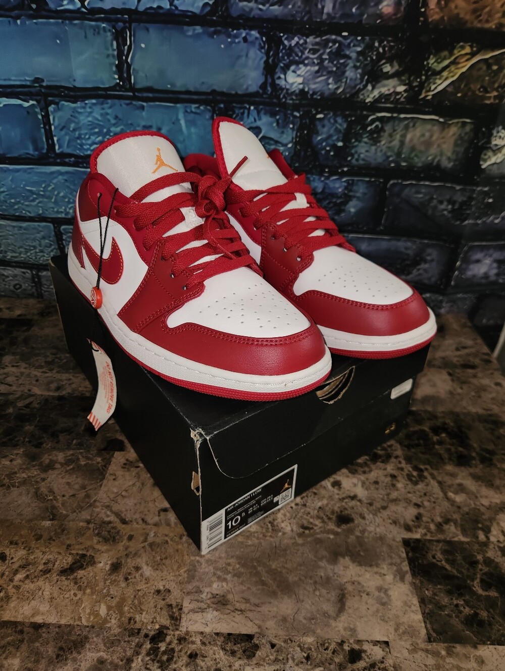 Air Jordan 1 Low "Cardinal Red" SIZE 10.5